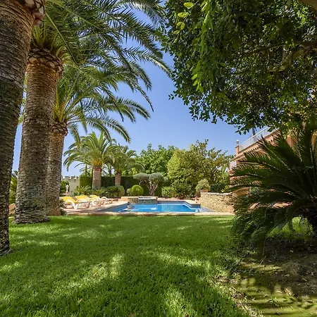 Villa Les Bassetes *