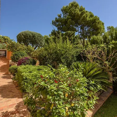 Villa Les Bassetes *
